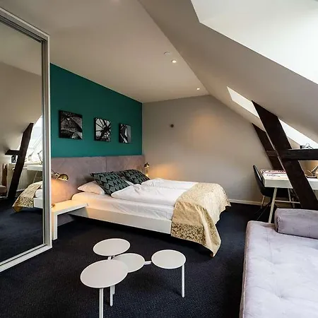 Hotel, Sure Collection By Western 3*